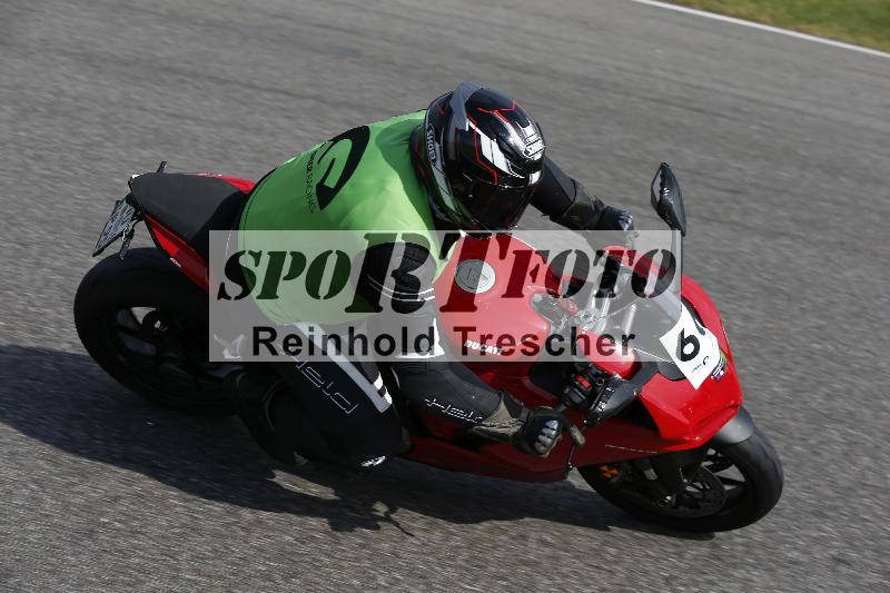 /Archiv-2024/17 01.05.2024 Speer Racing ADR/Instruktorengruppe/66